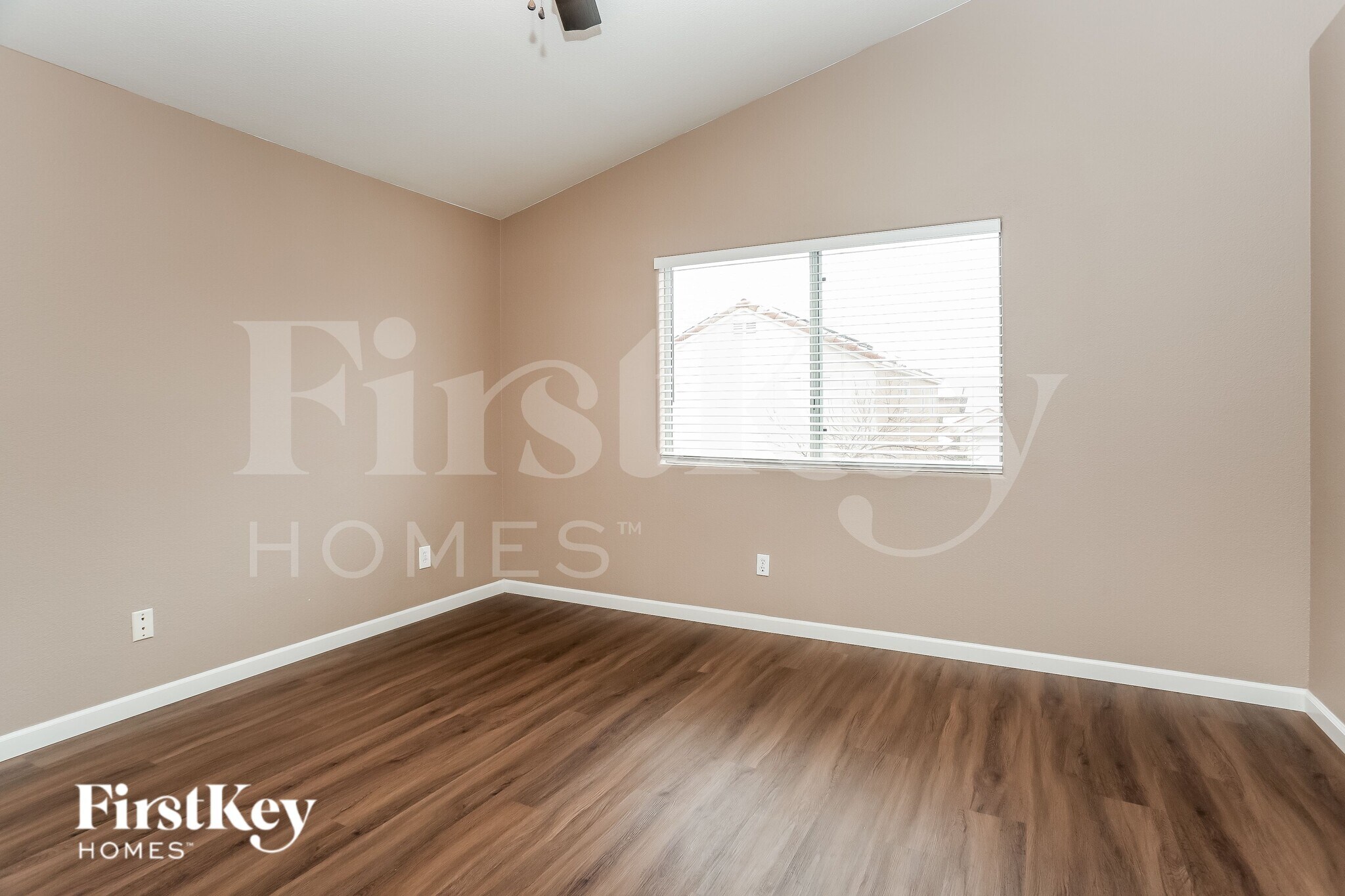Building Photo - 9135 Green Frost Dr