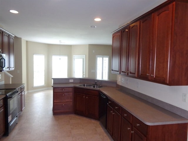 Building Photo - 2545 Thomasson Place Cir