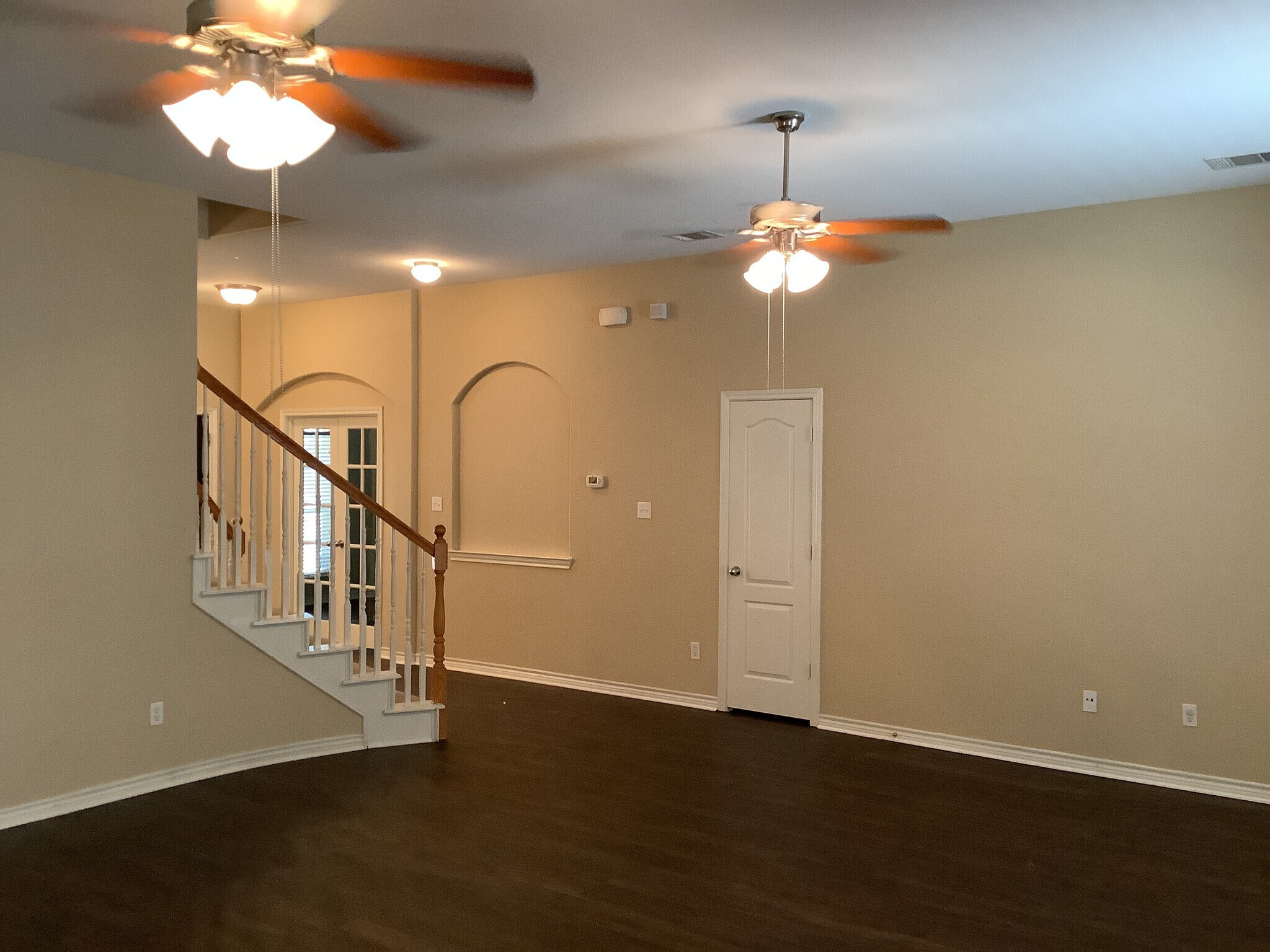 Building Photo - 1506 Melanie Trl