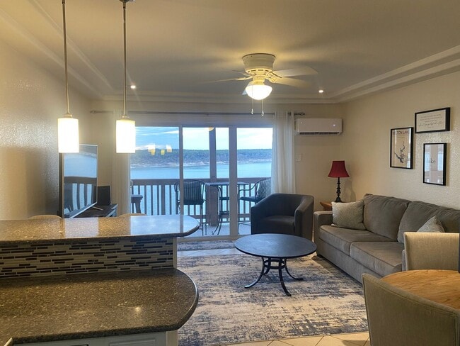 Building Photo - FURNISHED STUDIO CONDO WITH A MILLION DOLLAR LAKE VIEW