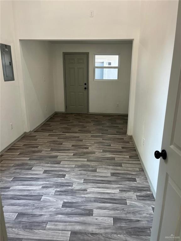 Building Photo - 19 Miller Ave