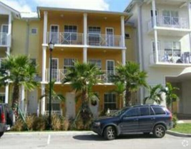 Building Photo - 408 Alson Ave