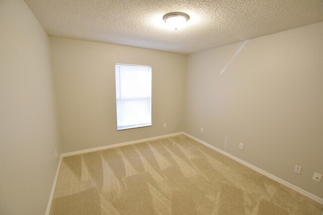 Building Photo - 120 N Cervidae Dr