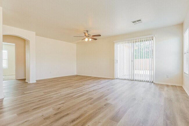 Building Photo - 3113 W Hayden Peak Dr