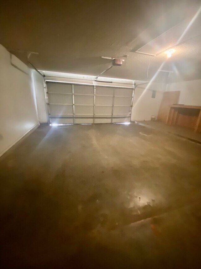 Building Photo - 3203 64th St