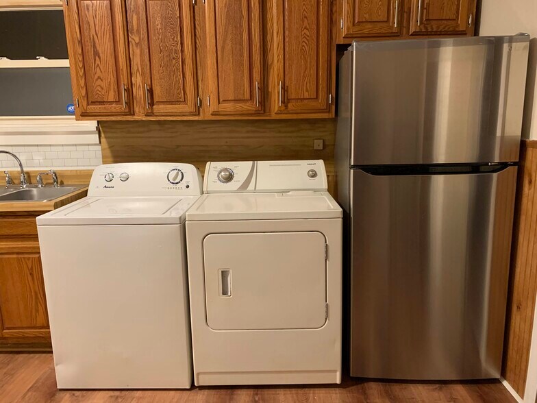 Building Photo - 49 13th St