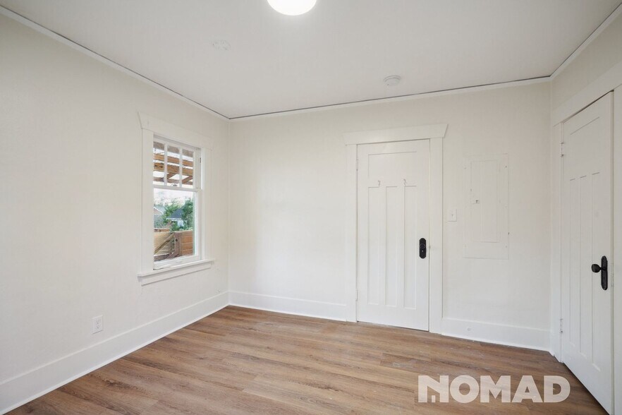 Building Photo - 7302 14th Ave NW