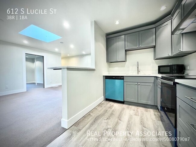 Building Photo - 612 S Lucile St