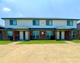 Building Photo - 4406 Mattie Dr