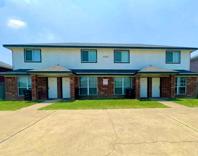 Building Photo - 4406 Mattie Dr
