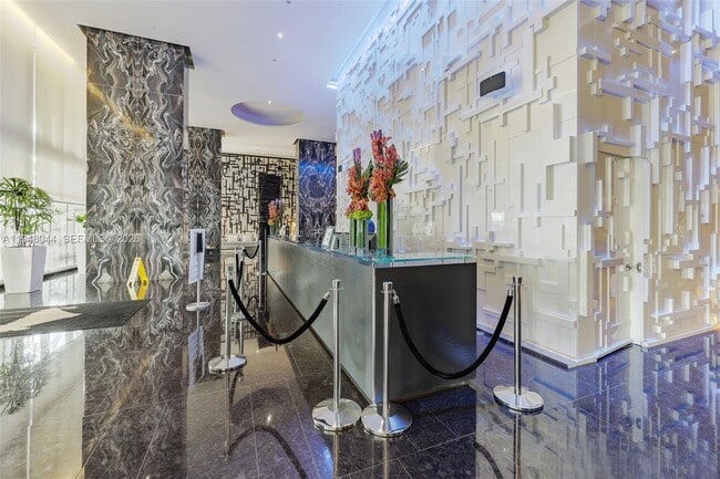 Building Photo - 1800 S Ocean Dr