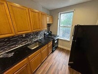 Building Photo - 1 bedroom in BRONX NY 10468