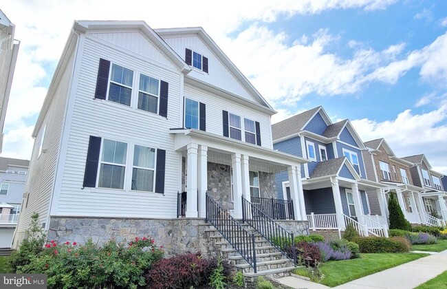 Primary Photo - 14114 Dunlin St