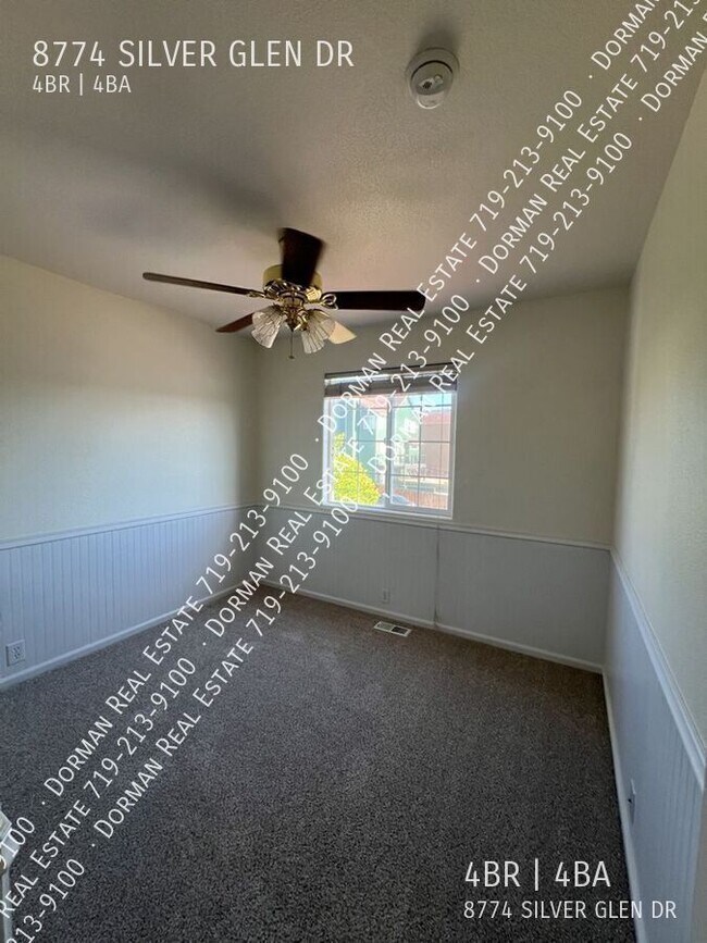 Building Photo - 8774 Silver Glen Dr