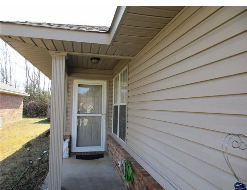 Building Photo - 1811 Ingalls Ln