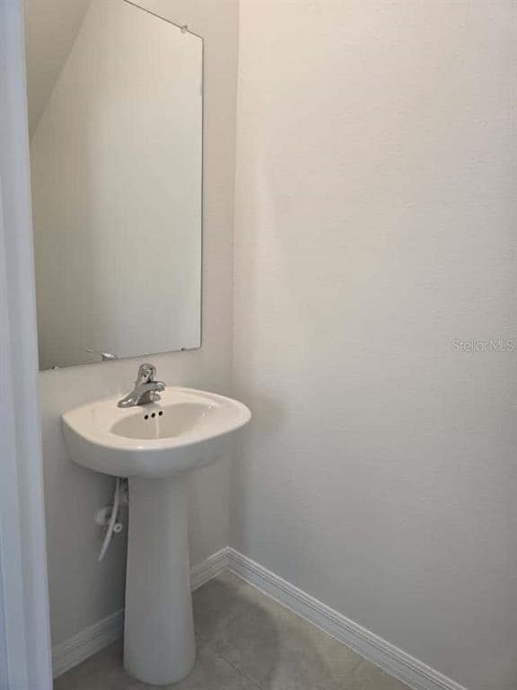 Building Photo - 10135 Trumpet Honeysuckle Wy