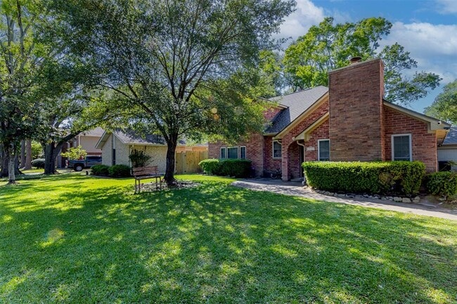 Building Photo - 20307 Hampshire Rocks Dr