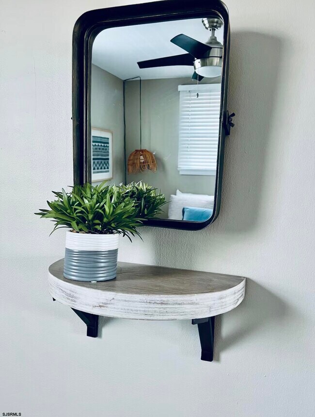 Building Photo - 512 W Brigantine Ave