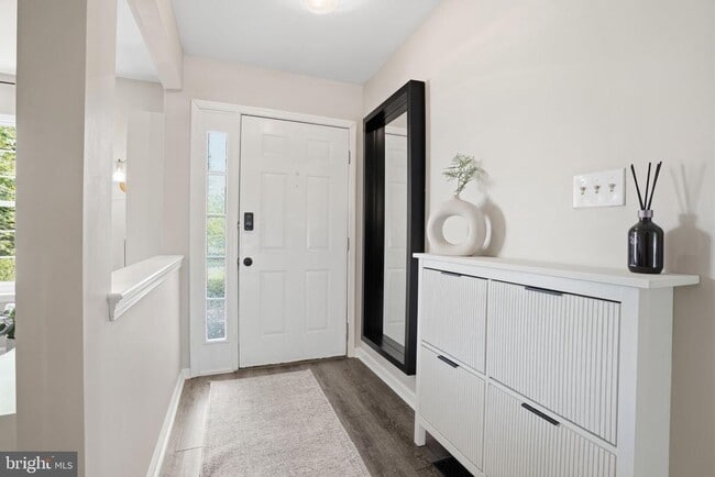 Building Photo - 138 Medinah Dr