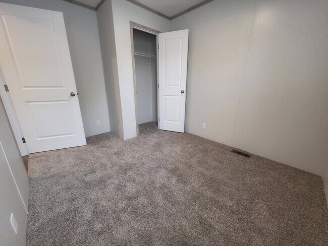 Building Photo - 1312 W Harbour Unit 160