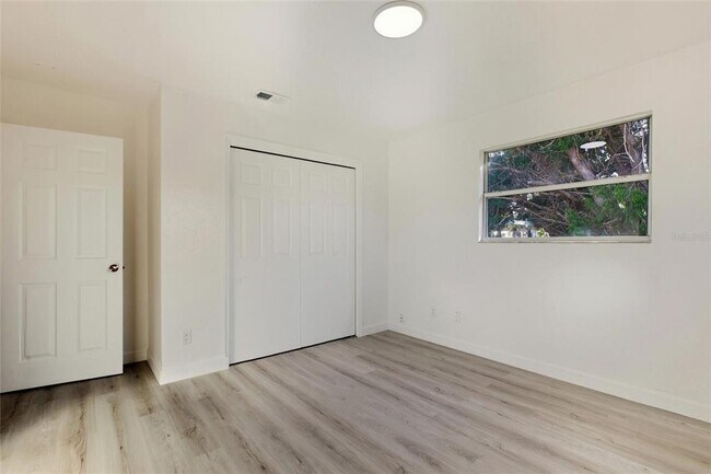 Building Photo - 2825 Church Ave