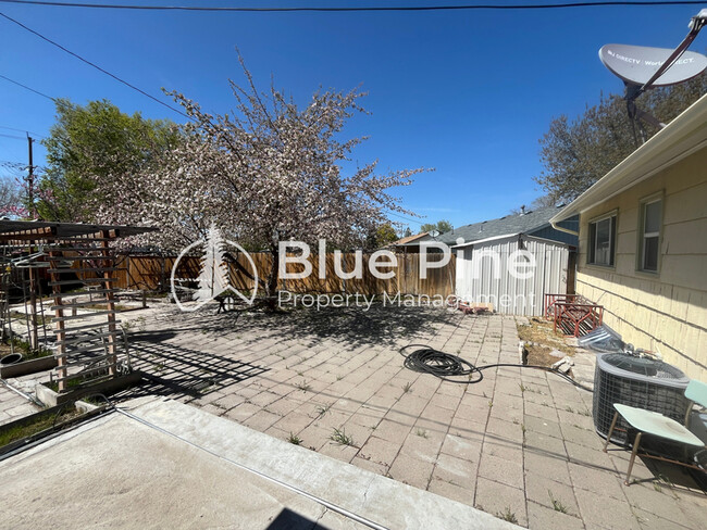 Building Photo - 1652 Austin Ave