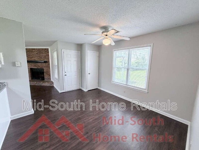 Building Photo - 7328 Hillshire Dr