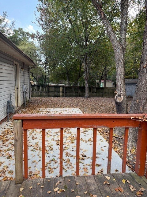 Building Photo - 4003 Whitetail Ct