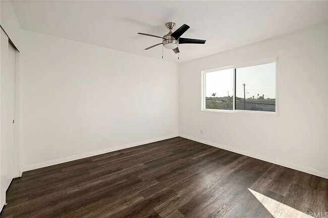 Building Photo - 850 W 157th St