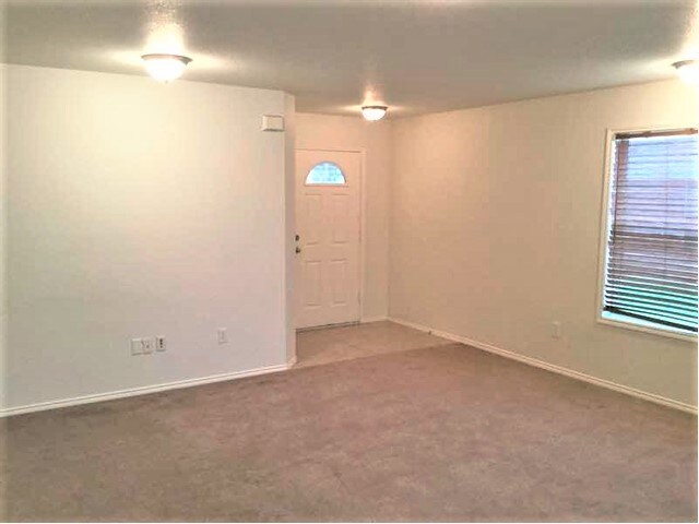 Building Photo - 709 Devontree Ct