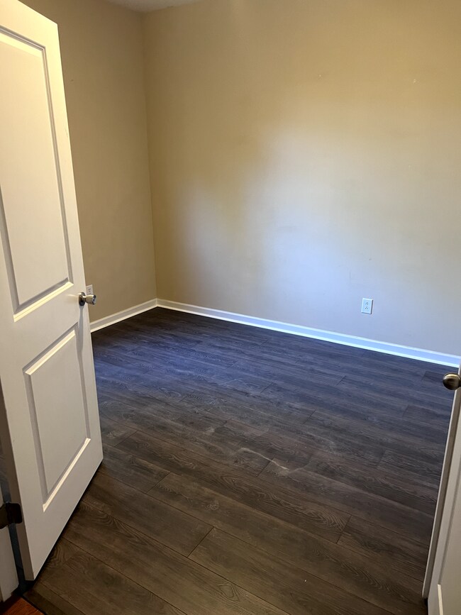 Bonus Room (Office) 1st Floor - 5 Catawba Way