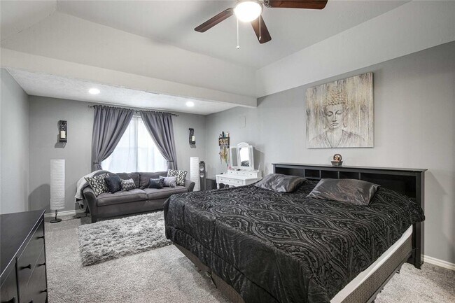 Building Photo - 1205 Ivybridge Dr