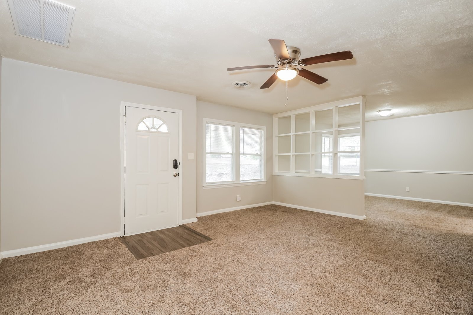 Building Photo - 3920 Howard Ave