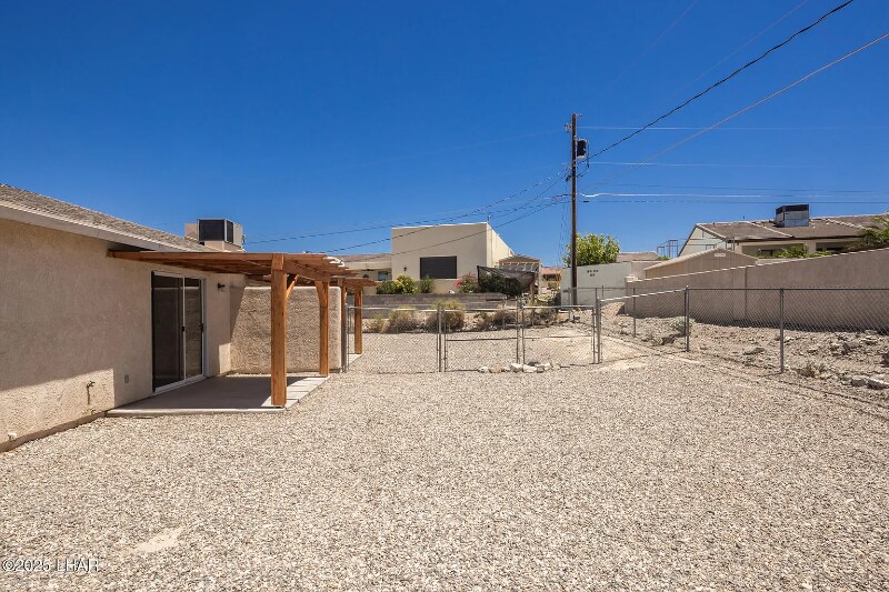 Building Photo - 3188 Desert Dr