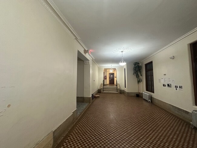 Building Photo - 1917 Avenue O