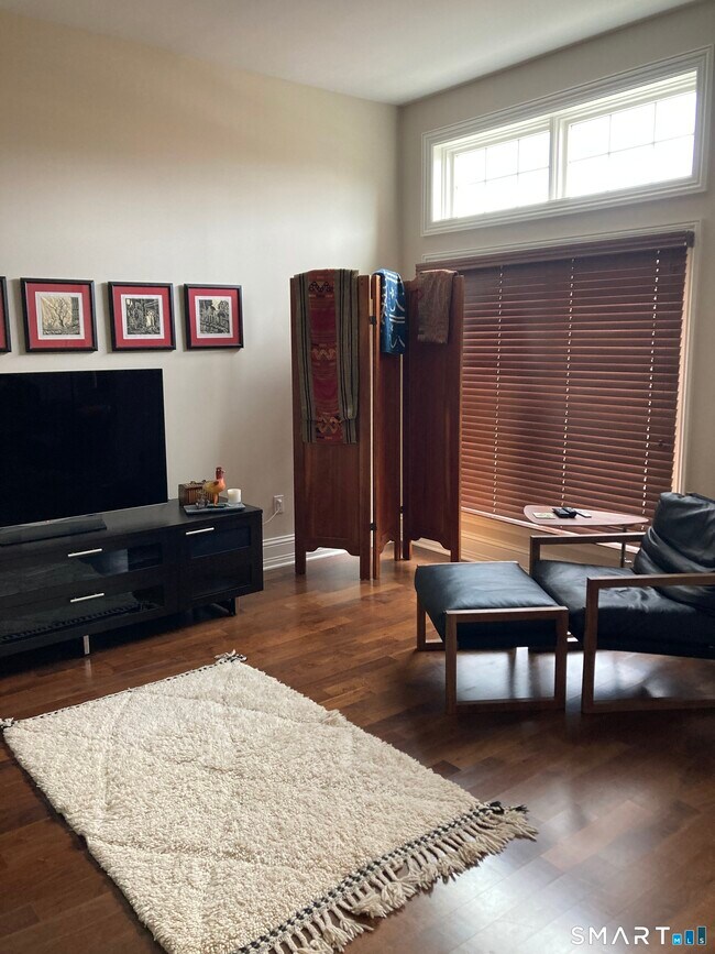 Building Photo - 75 Stone Ridge Way