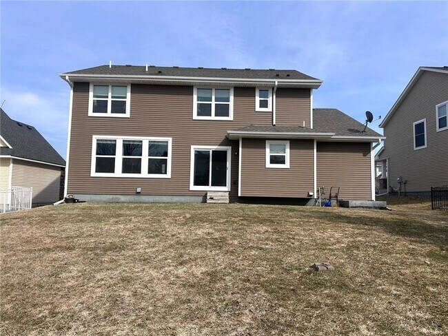 Building Photo - 3379 Ridgestone Way