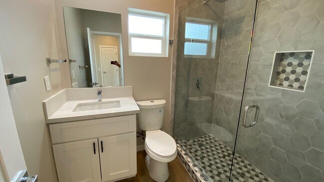 Building Photo - NEW (2023)!! 4BD/2BA on 62nd!!