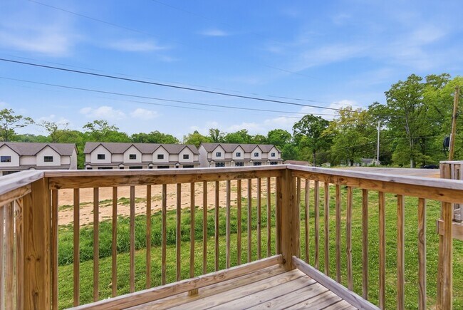 Building Photo - Delaney Way - 123