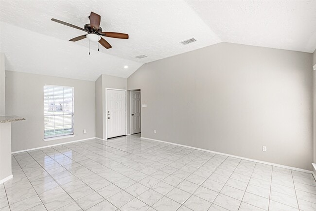 Building Photo - 2519 Ironclad Dr