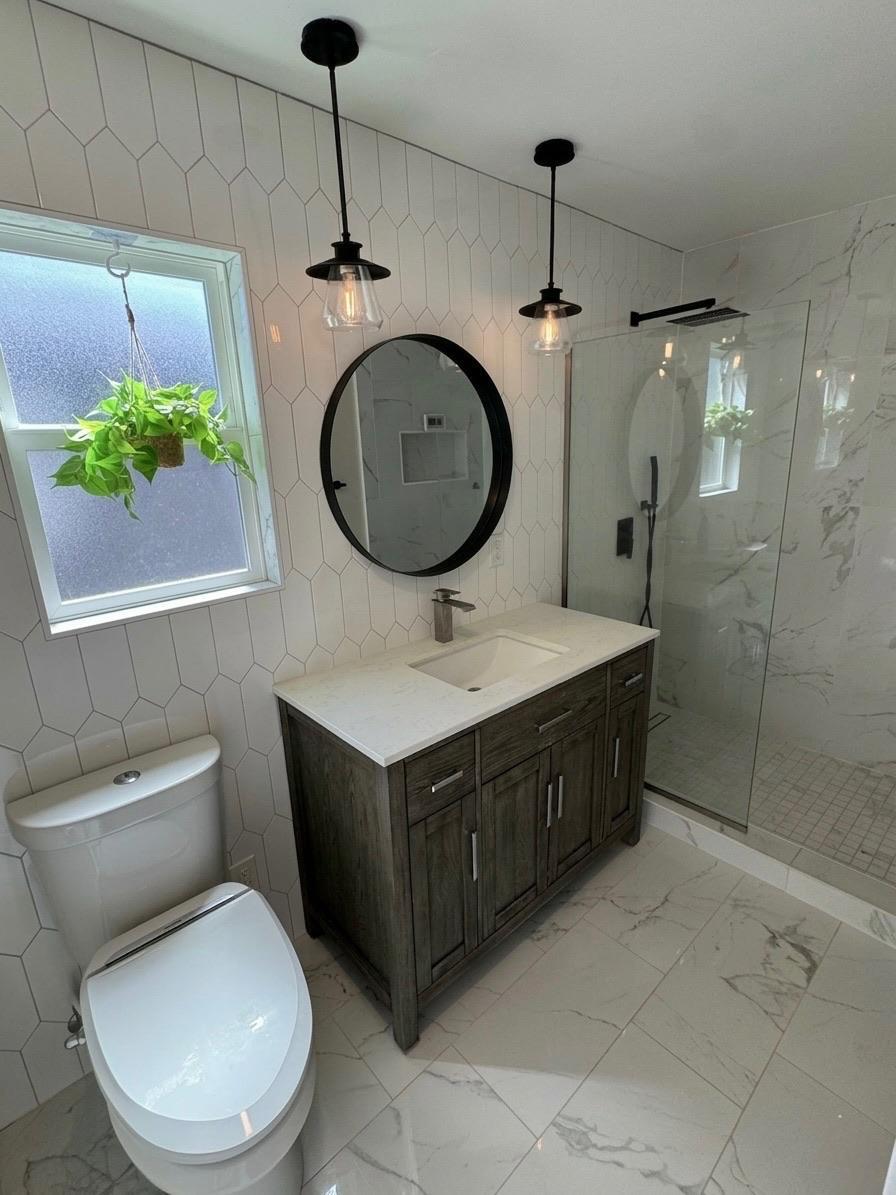 Building Photo - 5868 Lean Way