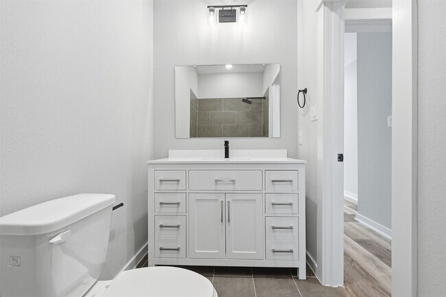 Building Photo - 417 Stonework Sage Ln