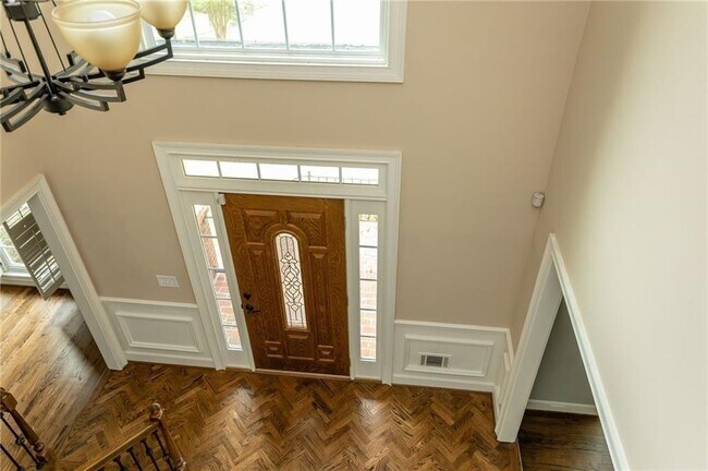 Building Photo - 4941 Gaskin Walk