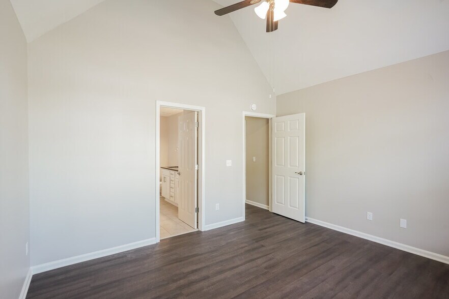 Building Photo - 1029 Windtree Trace