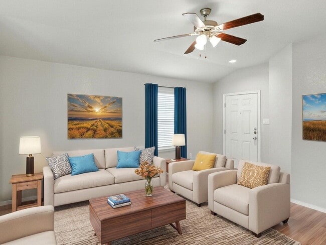 Building Photo - Immaculate 3BR/2BA Home Featuring Open-Con...