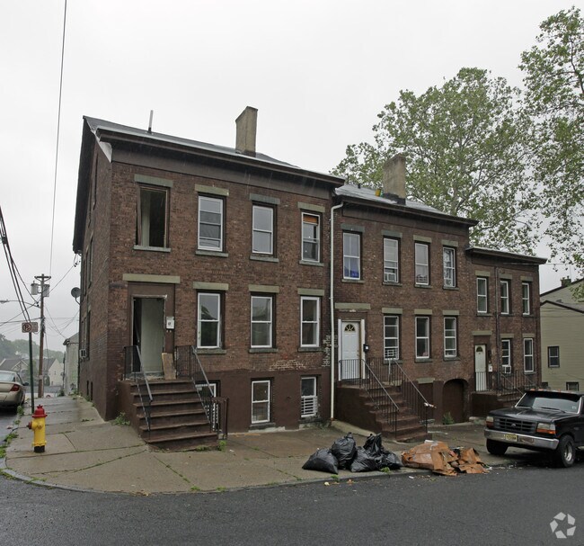 3539 Ryle Ave 3539 Ryle Ave Paterson NJ 07522 Apartment Finder