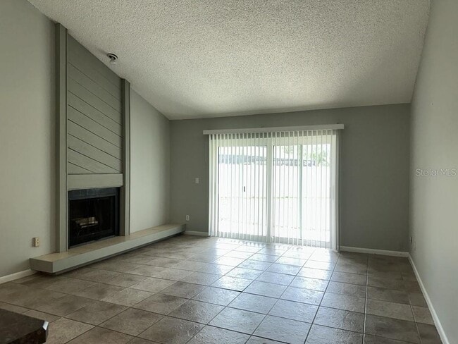 Building Photo - 16413 Bonneville Dr