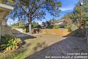 Building Photo - 415 Calumet Pl