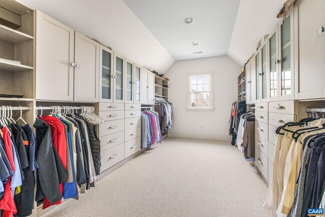 Building Photo - 000 Ragged Mountain Dr