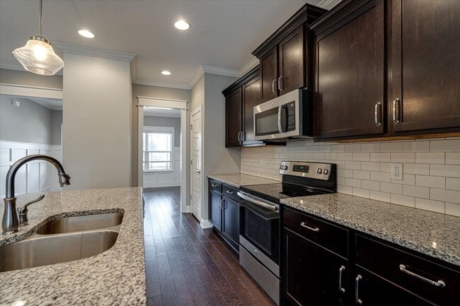 Building Photo - 3 bedroom home in Creekside at Hampton Meadows!